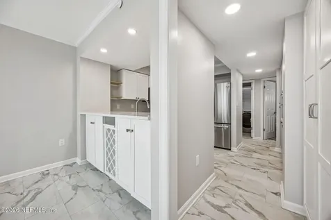 4401 Lakeside Drive Jacksonville FL 32210