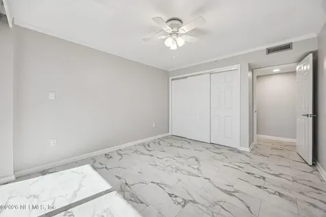 4401 Lakeside Drive Jacksonville FL 32210