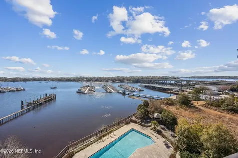 4401 Lakeside Drive Jacksonville FL 32210