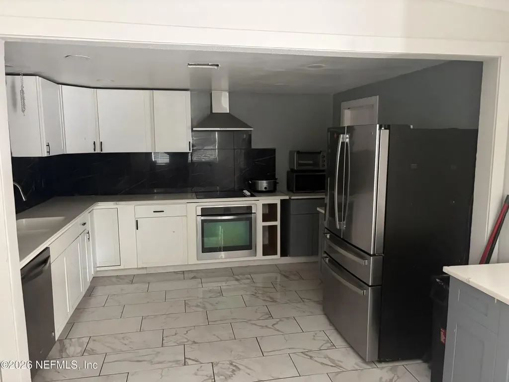 9739 Elaine Road Jacksonville FL 32246