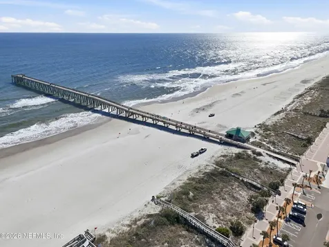 404 9th Avenue N Jacksonville Beach FL 32250