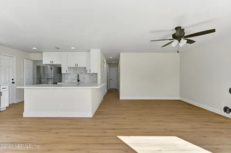 7661 Knoll Drive N Jacksonville FL 32221