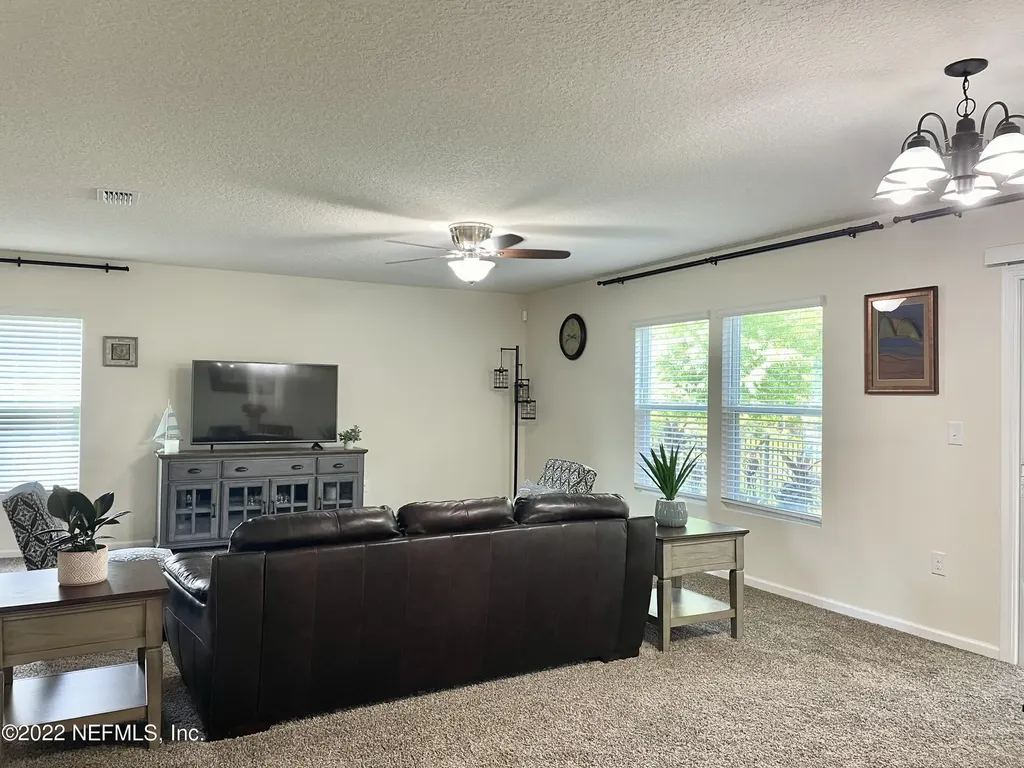 117 Lakeside Court Bunnell FL 32110