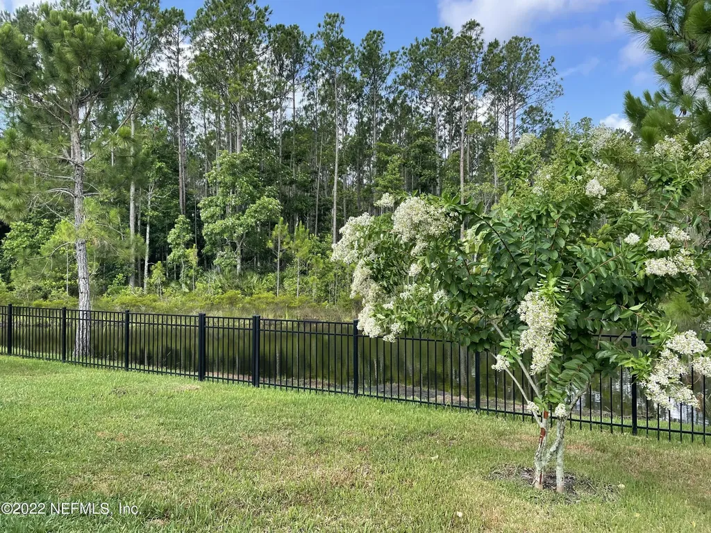 117 Lakeside Court Bunnell FL 32110