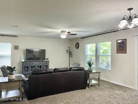 117 Lakeside Court Bunnell FL 32110
