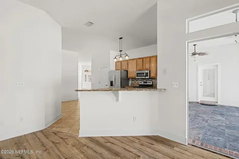 1949 Wages Way Jacksonville FL 32218
