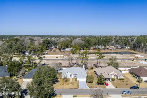 1949 Wages Way Jacksonville FL 32218