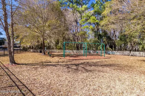 1949 Wages Way Jacksonville FL 32218
