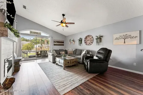 12041 Arbor Lake Drive Jacksonville FL 32225