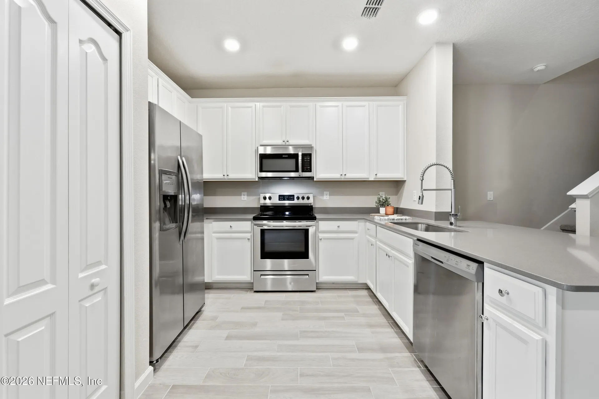 2552 Sandy Dune Drive Jacksonville FL 32233