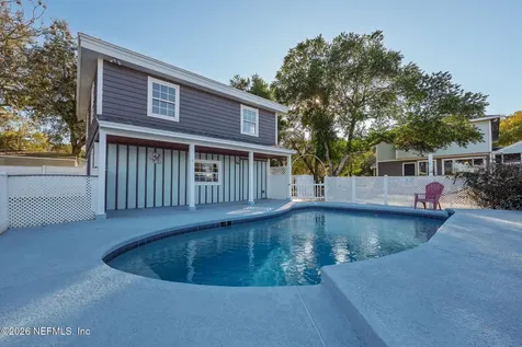1863 Live Oak Drive Jacksonville FL 32246