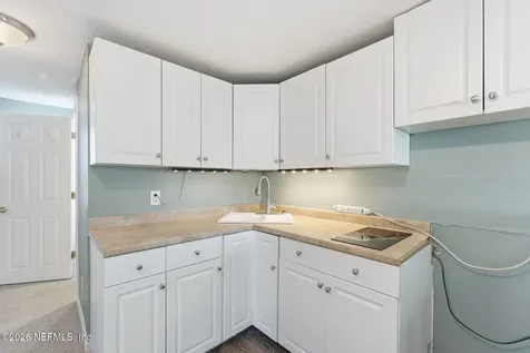 1863 Live Oak Drive Jacksonville FL 32246