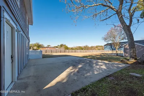 1863 Live Oak Drive Jacksonville FL 32246