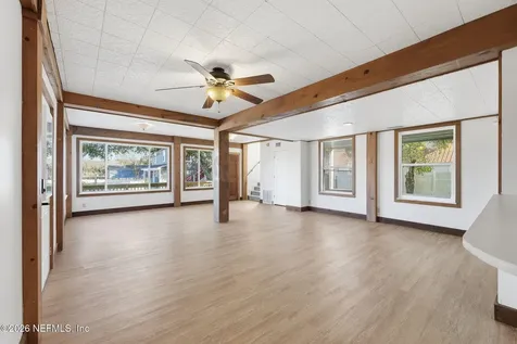1863 Live Oak Drive Jacksonville FL 32246
