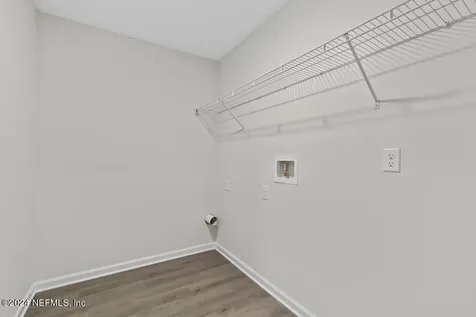 6882 Barney Road Jacksonville FL 32219