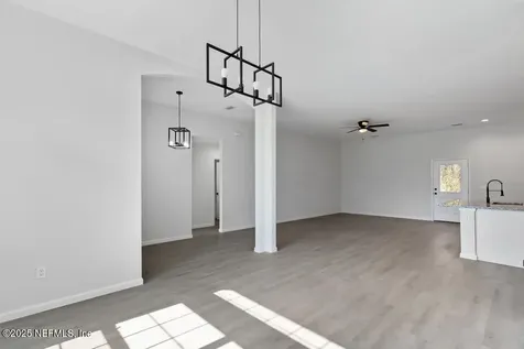 6894 Barney Road Jacksonville FL 32219