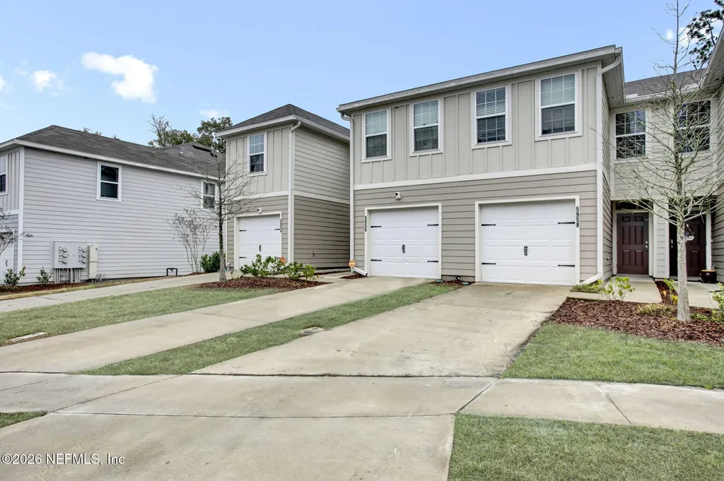 5958 Creekside Crossing Drive Jacksonville FL 32210