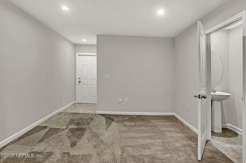 5958 Creekside Crossing Drive Jacksonville FL 32210