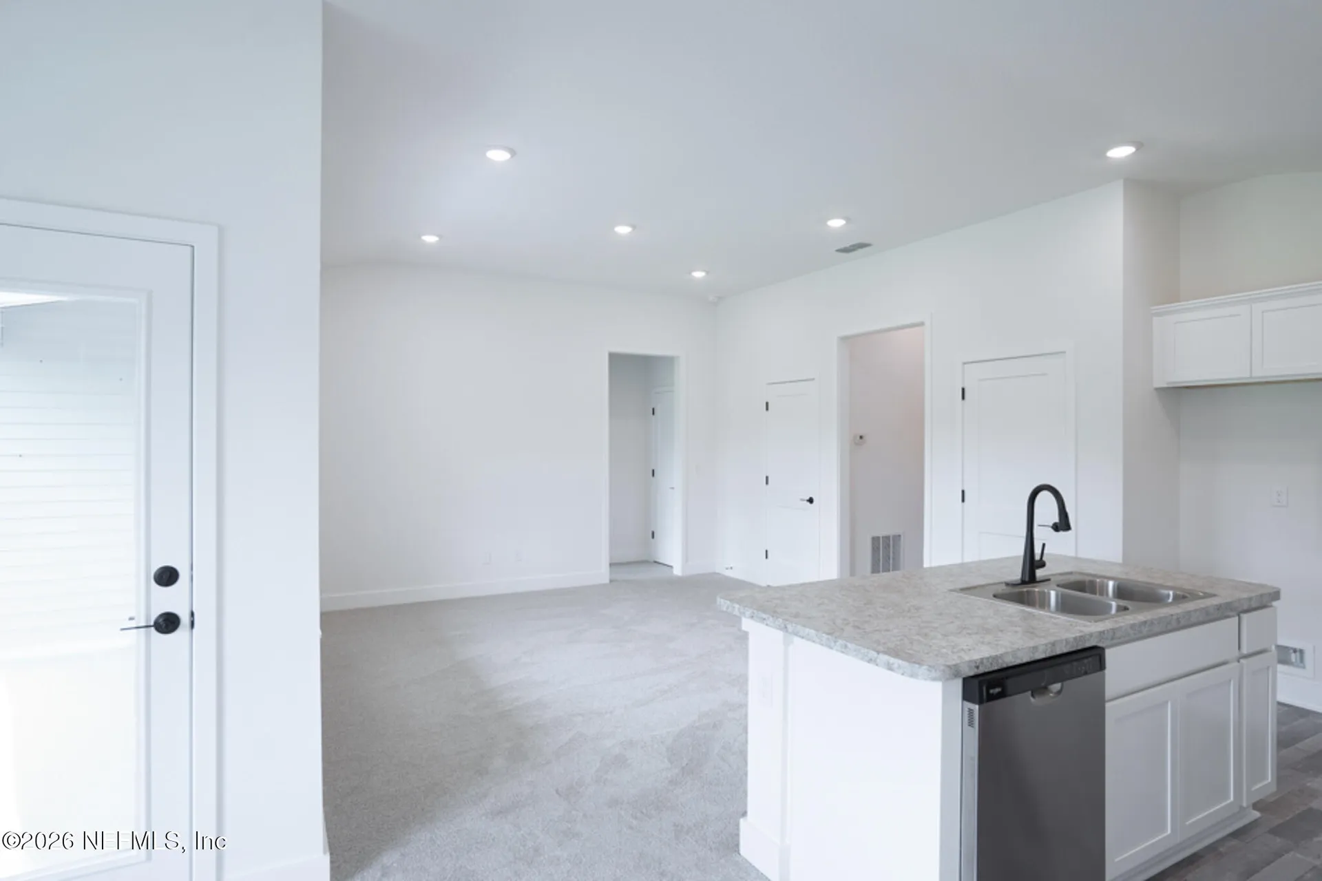 8357 Helmsley Boulevard Jacksonville FL 32219