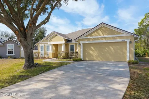 12786 Tropic Drive N Jacksonville FL 32225