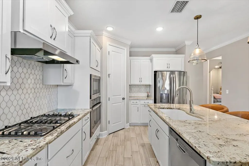 302 Vista Lake Circle Ponte Vedra FL 32081