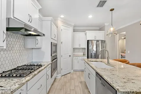 302 Vista Lake Circle Ponte Vedra FL 32081