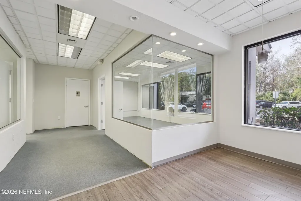 7563 Philips Highway Jacksonville FL 32256