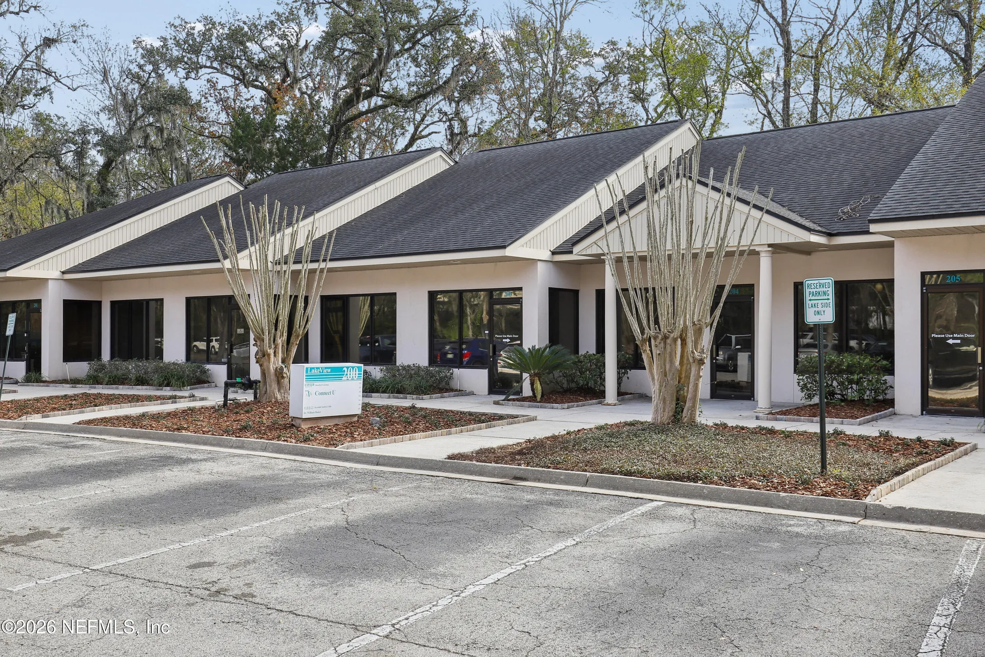 7563 Philips Highway Jacksonville FL 32256