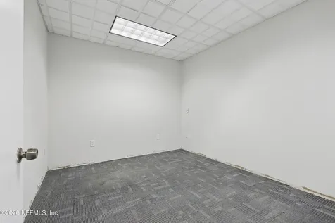 7563 Philips Highway Jacksonville FL 32256