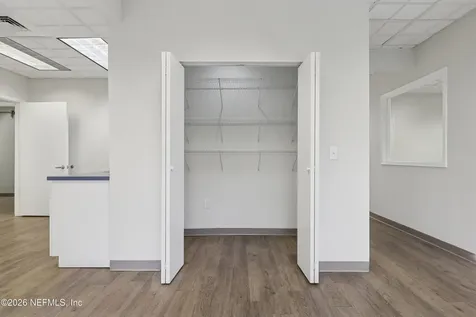7563 Philips Highway Jacksonville FL 32256
