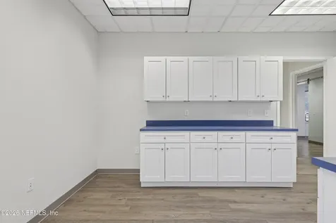 7563 Philips Highway Jacksonville FL 32256