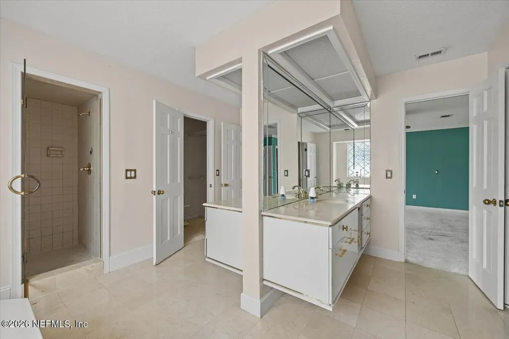 5043 Mariners Point Drive Jacksonville FL 32225