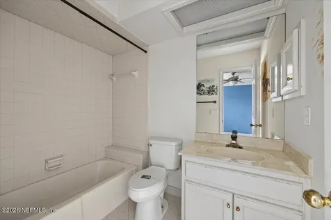 5043 Mariners Point Drive Jacksonville FL 32225