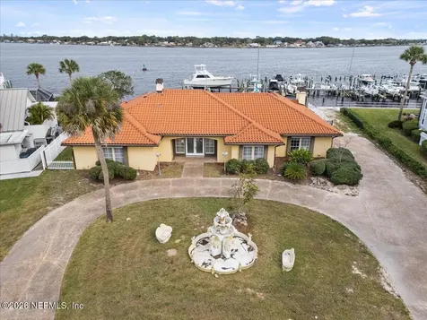 5043 Mariners Point Drive Jacksonville FL 32225