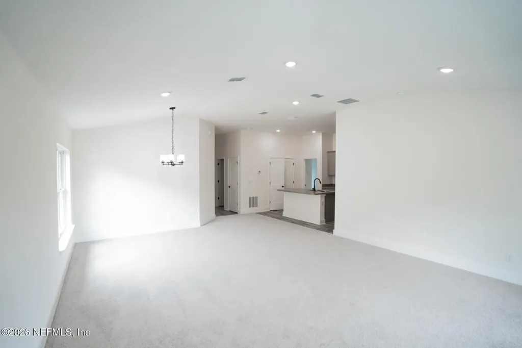 8339 Helmsley Boulevard Jacksonville FL 32219