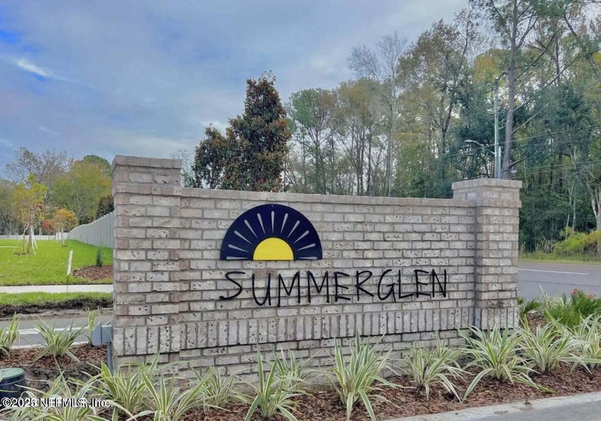 8339 Helmsley Boulevard Jacksonville FL 32219