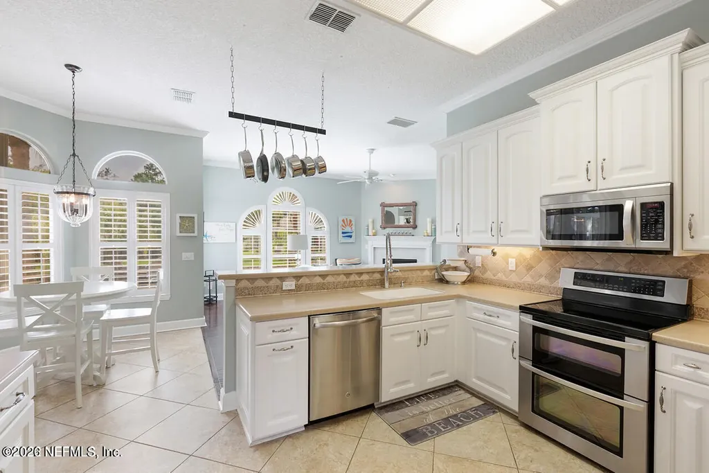 1593 Blue Heron Lane Jacksonville Beach FL 32250