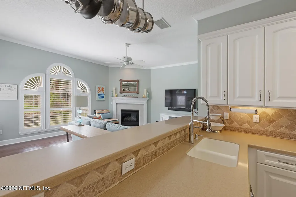 1593 Blue Heron Lane Jacksonville Beach FL 32250