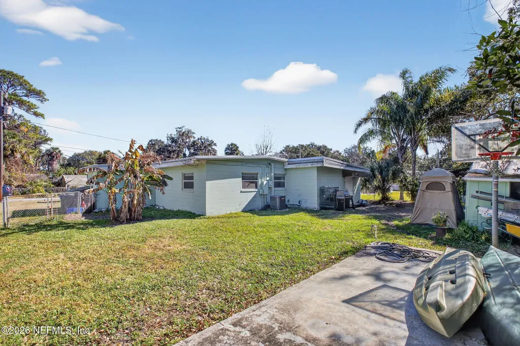464 Judy Street New Smyrna Beach FL 32168