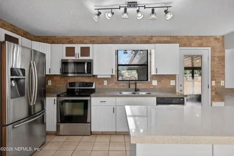 4506 Junction Drive Middleburg FL 32068