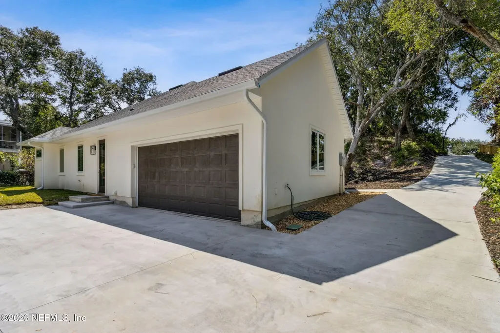 2674 Robert Oliver Avenue Fernandina Beach FL 32034
