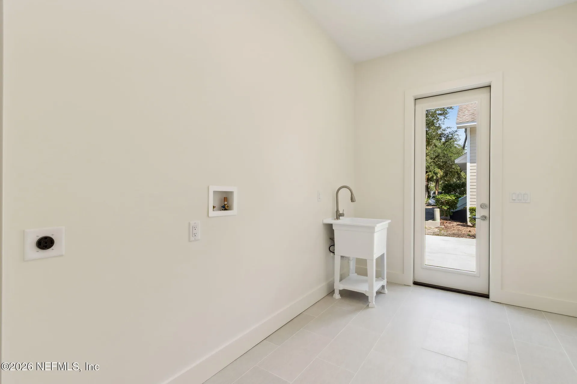 2674 Robert Oliver Avenue Fernandina Beach FL 32034