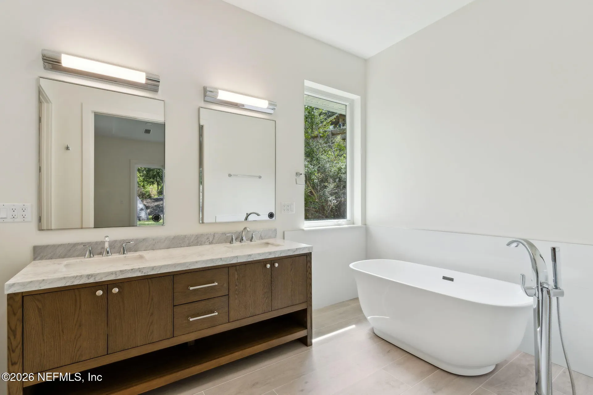 2674 Robert Oliver Avenue Fernandina Beach FL 32034