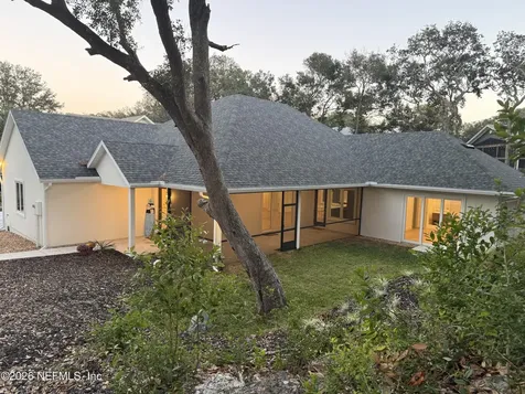 2674 Robert Oliver Avenue Fernandina Beach FL 32034
