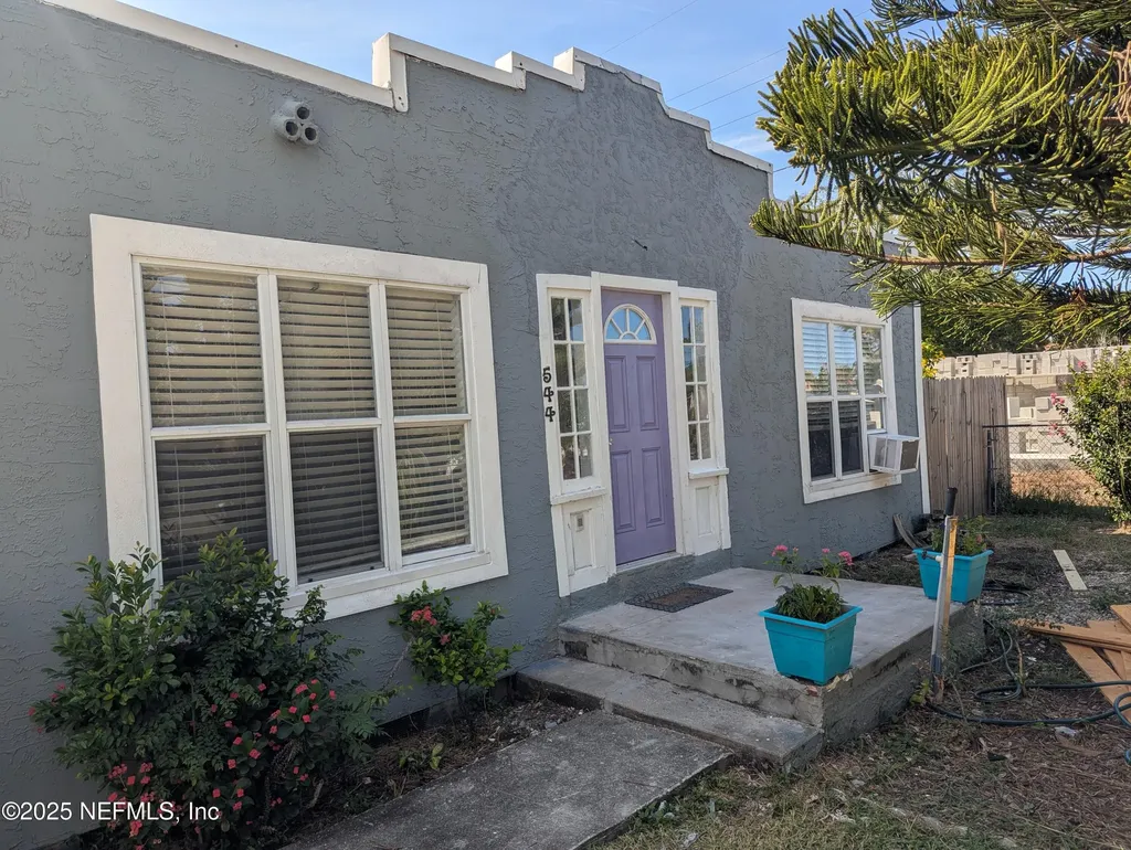 544 Westmoreland Road Daytona Beach FL 32114