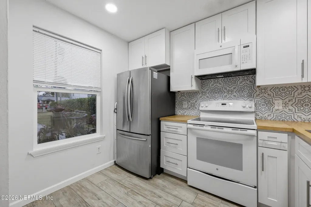 840 7th Avenue S Jacksonville Beach FL 32250
