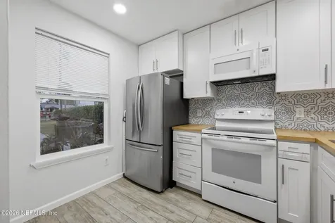 840 7th Avenue S Jacksonville Beach FL 32250