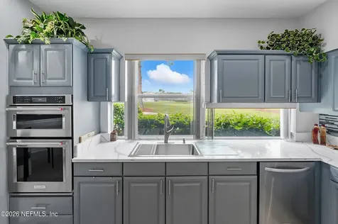 10082 Chester Lake Road E Jacksonville FL 32256