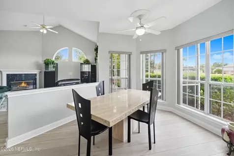 10082 Chester Lake Road E Jacksonville FL 32256