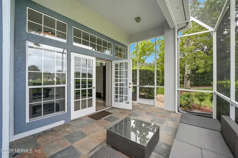 10082 Chester Lake Road E Jacksonville FL 32256